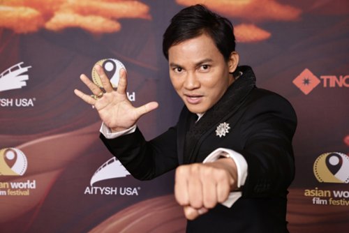 Gwiazda serii "Ong Bak" walczy z nowotworem