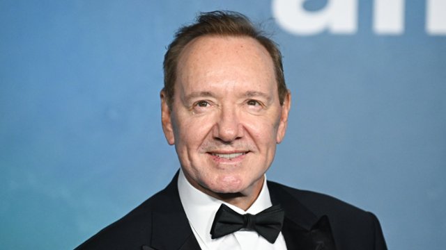 Kevin Spacey dogadał się z oskarżycielami. Proces w Londynie...