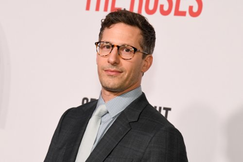 Kto zagra z Andym Sambergiem w nowej komedii romantycznej?