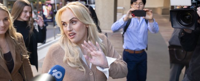 Konflikt wok&oacute;ł "The Deb". Rebel Wilson zamieniła życie innej...
