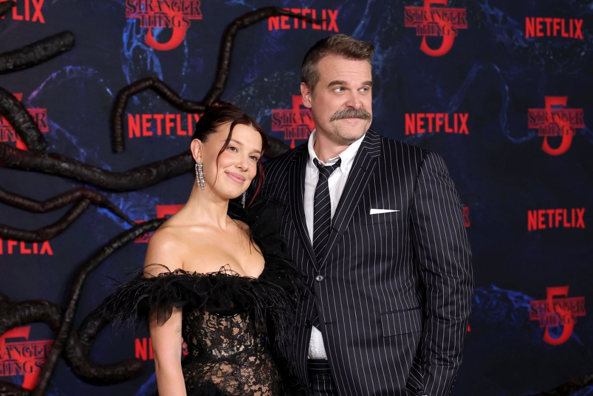 David Harbour komentuje plotki o konflikcie z Millie Bobby Brown