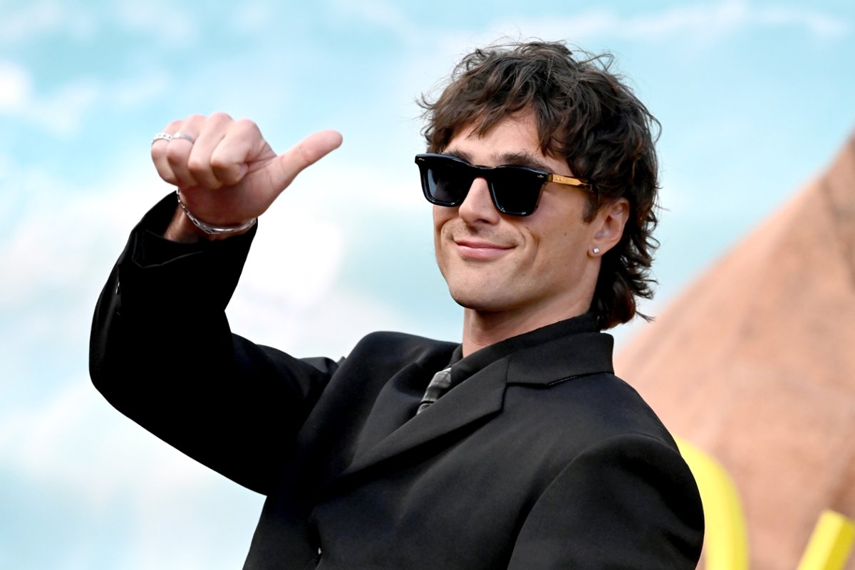 Dlaczego Callum Turner i Jacob Elordi nie powinni grać Bonda?