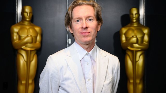 Wes Anderson uwięziony w windzie. Interweniowała straż pożarna