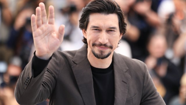 Adam Driver ciągle m&oacute;wi "nie" Marvelowi