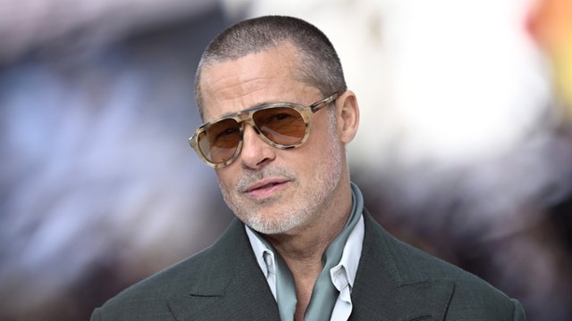 Po siedmiu latach Brad Pitt wr&oacute;cił do picia alkoholu
