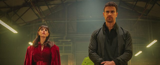 "Dżentelmeni": Netflix oficjalnie przedłużył serial na trzeci...
