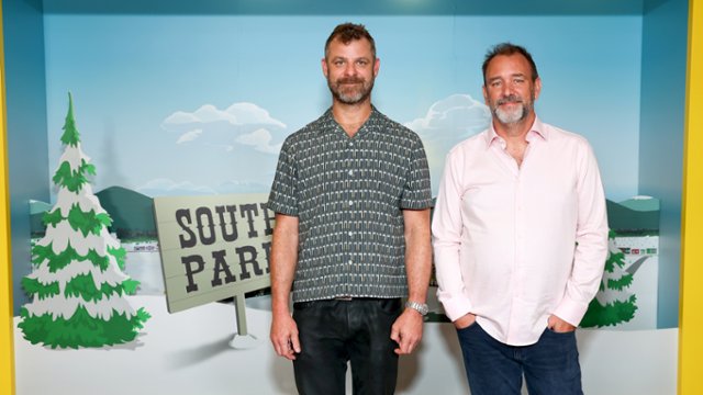 Co dzieje się z filmem tw&oacute;rc&oacute;w "South Park" i Kendricka Lamara?