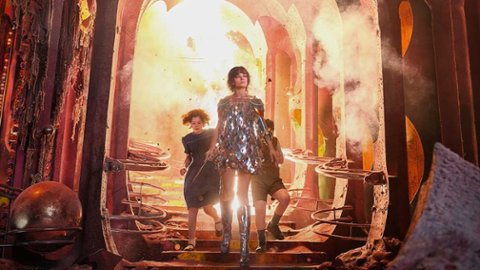 "Narnia" Grety Gerwig będzie rock operą?