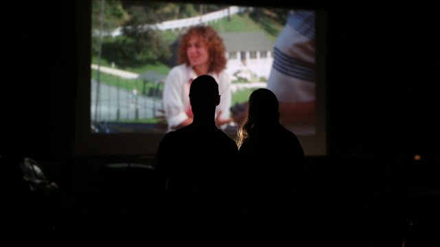 Minimalistyczne kino w Twoim domu? Zobacz jak!