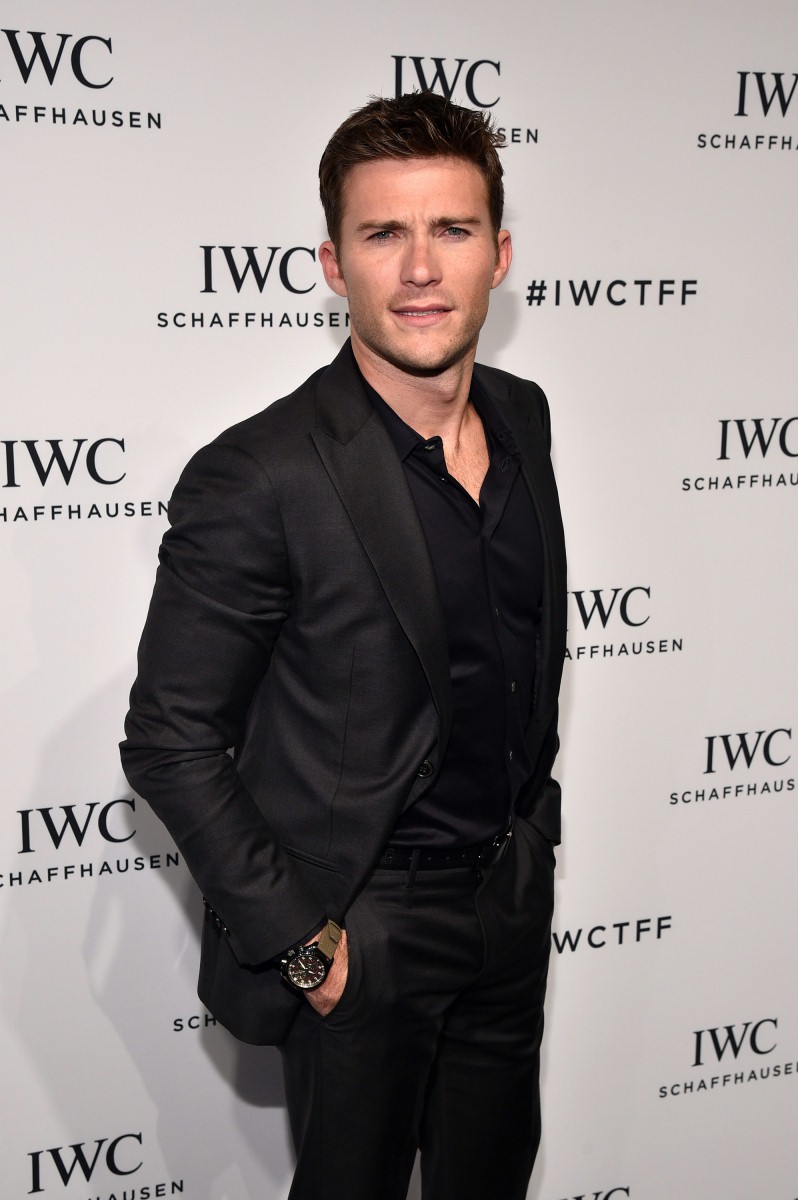 Scott Eastwood wypowie wojnę Waszyngtonowi
