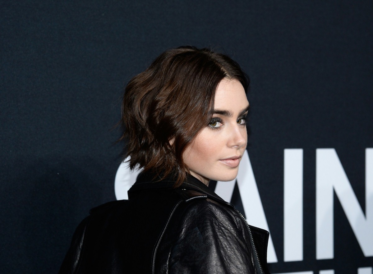 Lily Collins w opowieści o podr&oacute;żujących cyrkowcach