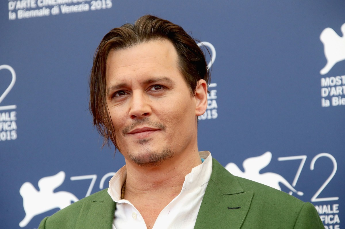 Johnny Depp na tropie zab&oacute;jc&oacute;w Tupaca