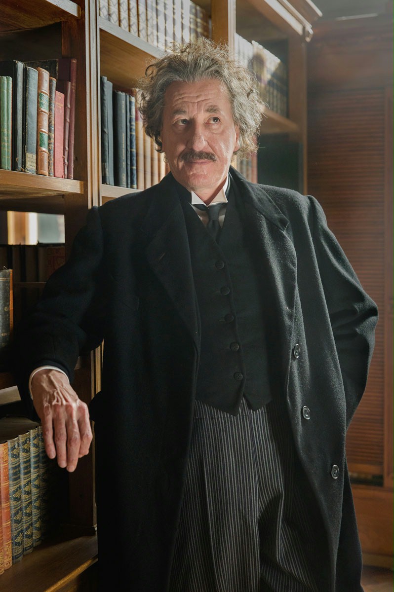 FOTO: Geoffrey Rush to Albert Einstein