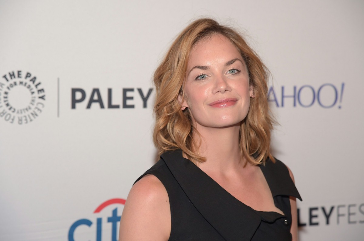 Ruth Wilson zaopiekuje się autorką powieści o duchach