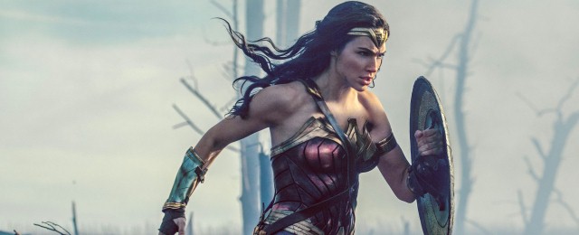 James Cameron: "Wonder Woman" to "krok wstecz"