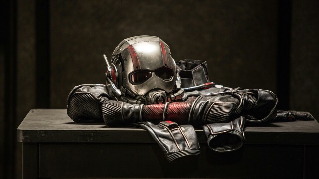 FOTO: Nowy kostium Ant-Mana z "Avengers 4" ujawniony