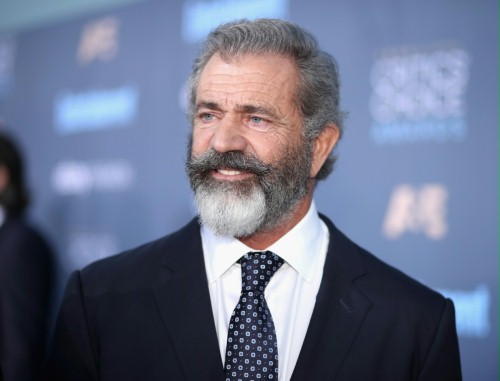 Mel Gibson i John Lithgow zagrają ojców Marka Wahlberga i Willa...
