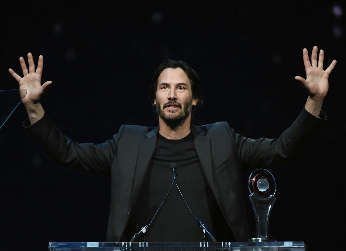 Keanu Reeves, Isla Fisher, żałoba i szpak
