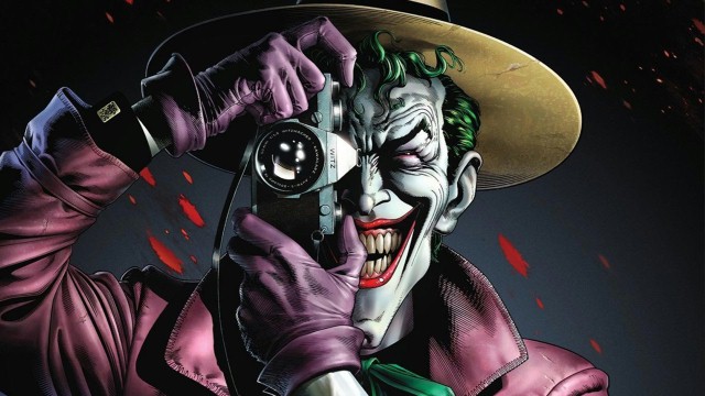 Joaquin Phoenix o "unikalnym" i "przerażającym" "Jokerze"