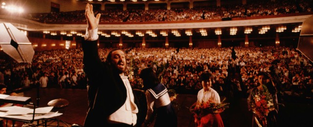 pavarotti1-superJumbo.jpg
