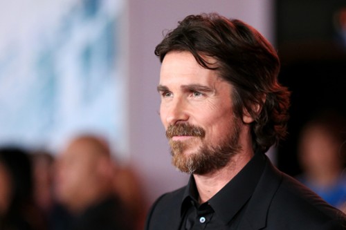 FOTO: Odmieniony nie do poznania Christian Bale na planie "Thora"
