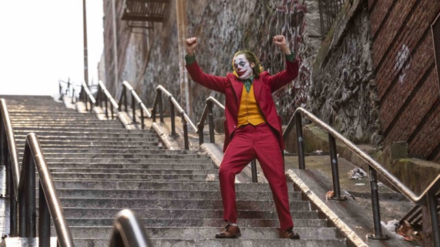 Najlepsze filmy z Jokerem. Top 10 filmów, które warto obejrzeć