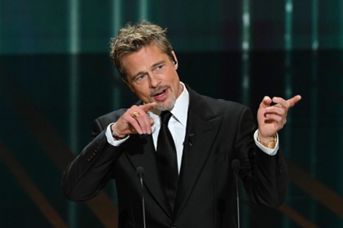 Brad Pitt ściga Toma Cruise'a? Zamiast odrzutowca - Formuła 1