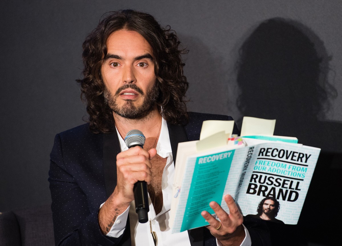 Policja szuka ofiar Russella Branda