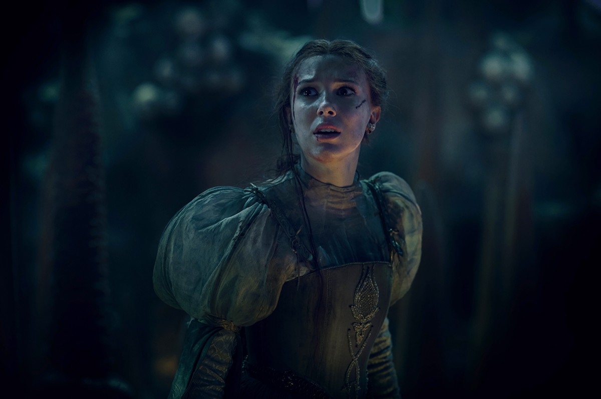 Millie Bobby Brown jako "Dama". Recenzujemy!