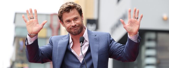 Chris Hemsworth otrzymał gwiazdę na Alei Gwiazd. Robert Downey...