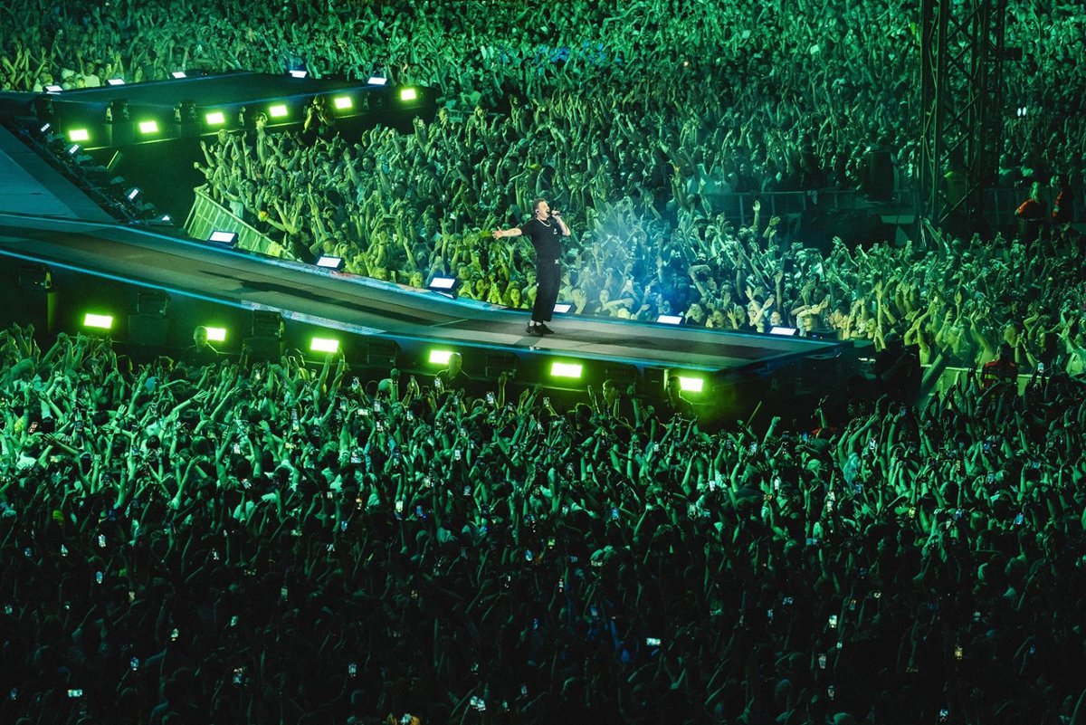 Są fale? Recenzujemy film "Dawid Podsiadło - Dokumentalny"