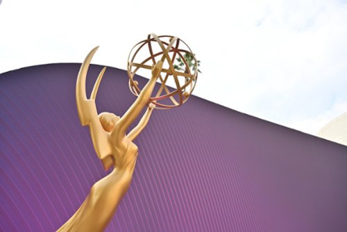 Nagradzany Emmy i Złotymi Globami serialowy hit wraca w nowej...