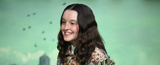 Bella Ramsey: Czy należy dzielić nagrody na kategorie żeńskie i...
