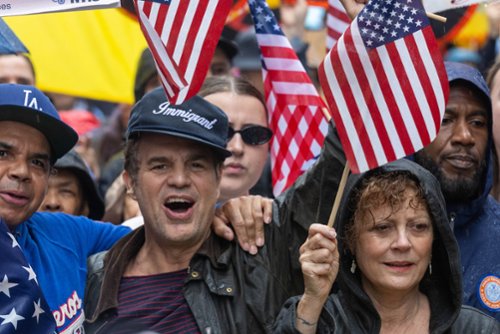Ruffalo i Kimmel kontra Trump. Gwiazdy na protestach