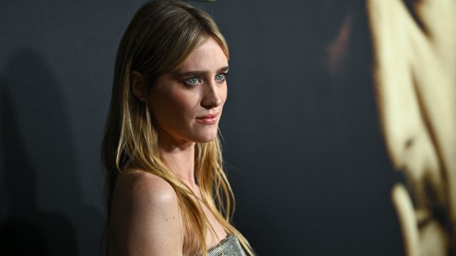 Mackenzie Davis stawi czoła morskiemu stworowi