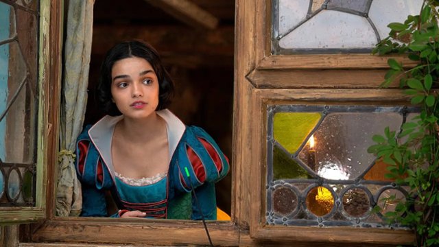 Rachel Zegler tłumaczy, że "Śnieżka" to jednak hit