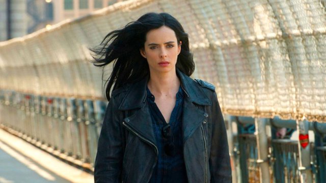 Jessica Jones znowu z Daredevilem! Mamy zdjęcia