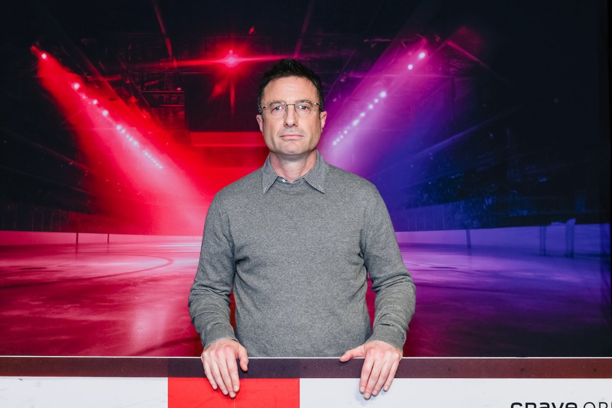 Jak połączyć hokej i romans? Zdradza twórca hitowego serialu