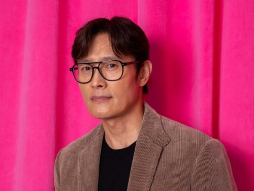 "Zaw&oacute;d: Amerykanin"? Nie. "Zaw&oacute;d: Koreańczyk"