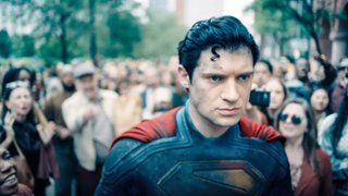 Superman przeszkadza więźniom?