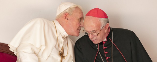 Anthony Hopkins i Jonathan Pryce jako "Dwóch papieży"
