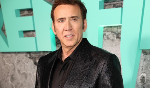 Nicolas Cage na fali. Będzie surfował po zemstę