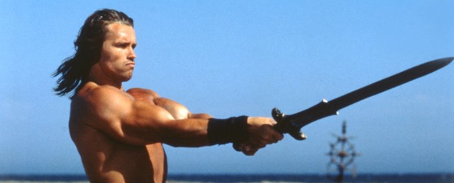 "Conan": Schwarzenegger wgryzał się w martwego sępa?! "PETA...