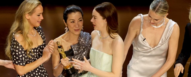 Michelle Yeoh tłumaczy, dlaczego nie podała Oscara Emmie Stone....