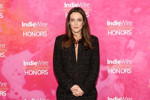 Riley Keough zamiast Kristen Stewart. Co wiemy o "Rosebush...