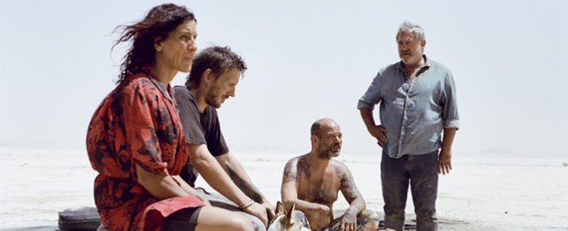 Cannes 2025: Rave na pustyni i sowieckie więzienie. Recenzje...