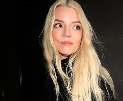 Anya Taylor-Joy jako legendarna piosenkarka. Pasuje do roli?