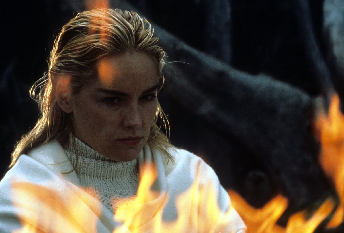 Stone o nowym "Nagim instynkcie": "Powo-k...-dzenia"