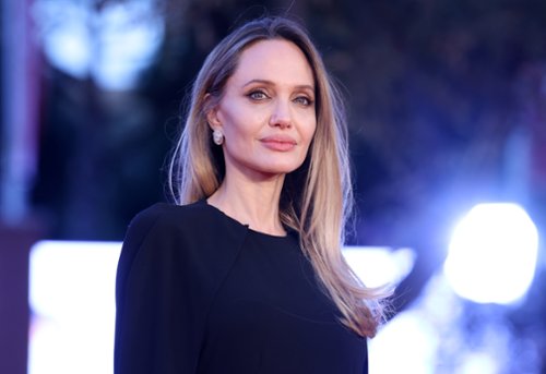 Angelina Jolie w mafijnym thrillerze. Co wiemy o "Sunny"?