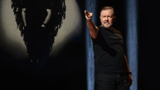 Ricky Gervais powinien dziękować Bogu i społeczności trans?